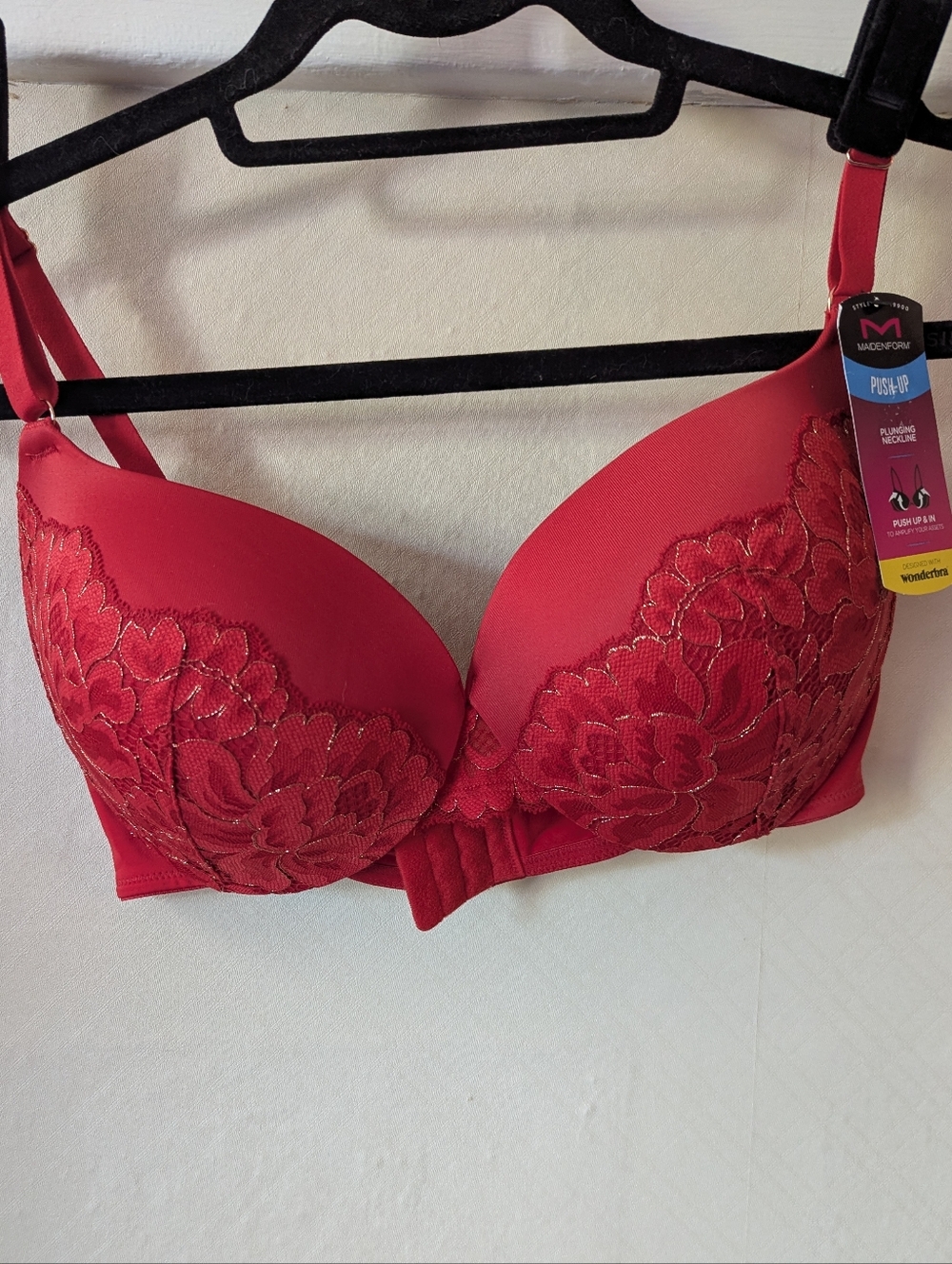 Maidenform Red Lace Push-Up Bra